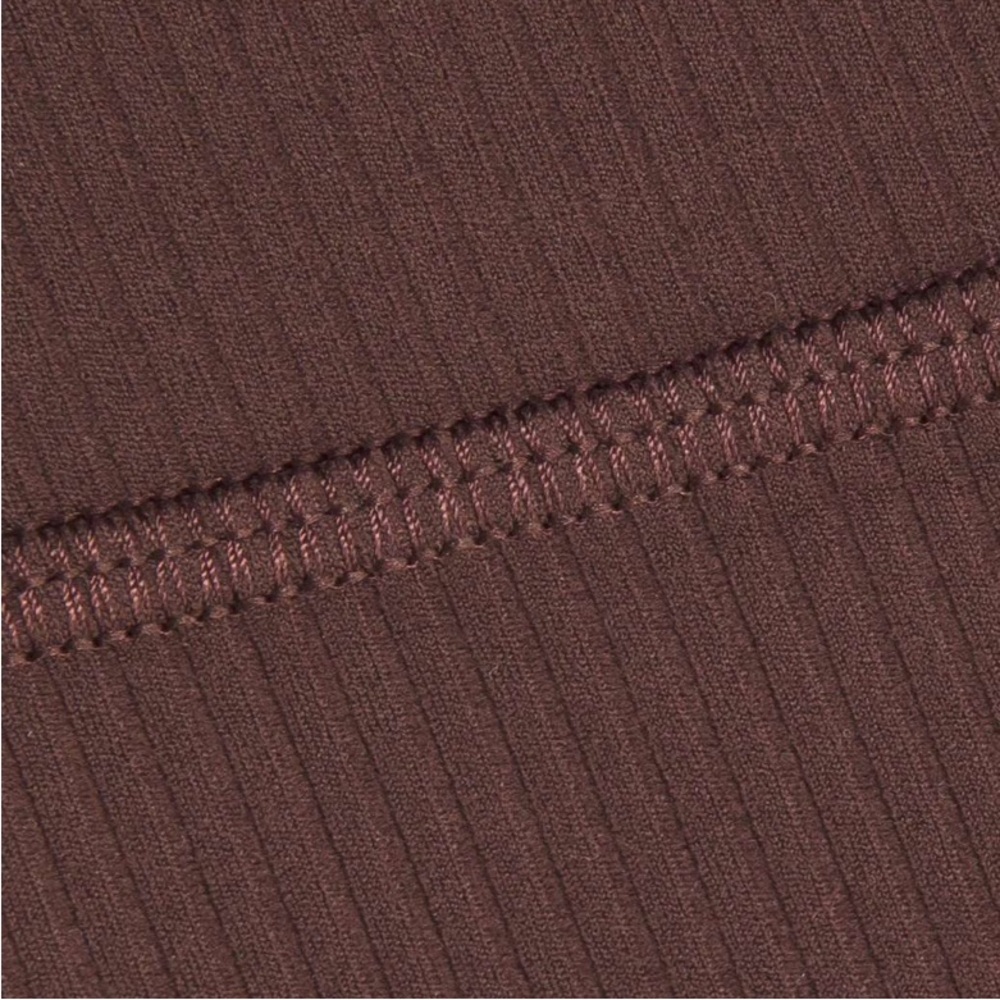 LULULEMON Align High-Rise Ribbed Mini-Flared Pant- 8 - Picture 4 of 7